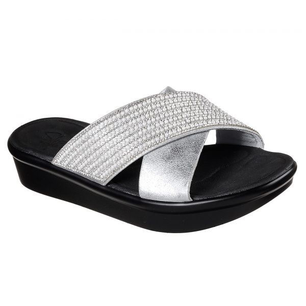 Sketchers bumblers top