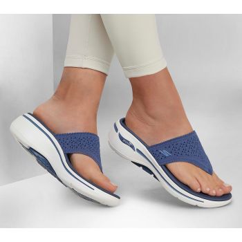 Go Walk Arch Fit Sandal - Navy