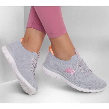 Summits - Gray Multi