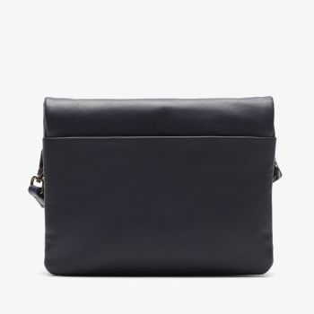 Treen Med - Navy Leather