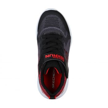 Go Run 600 - Black/Red