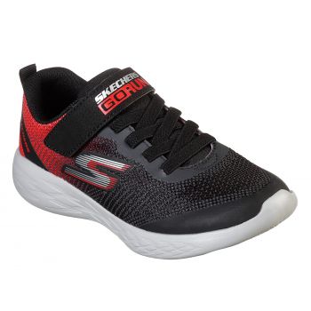 Go Run 600 - Black/Red